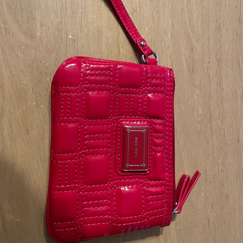 Nine West small zip wallet / wristlet